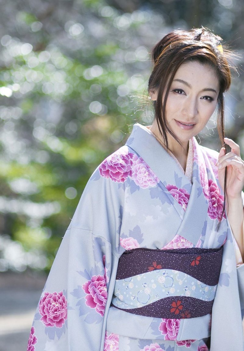 Альбина, 24 года, 5 размер груди